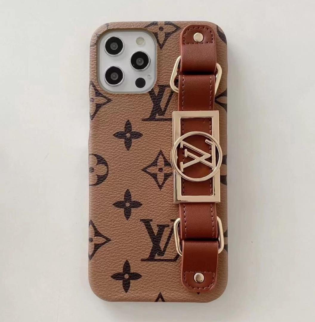 LV Pochette Avec Bracelet